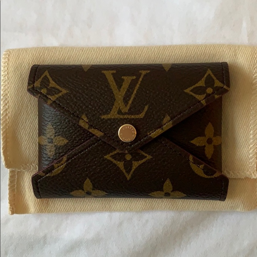 Louis Vuitton Small Kirigami Pochette